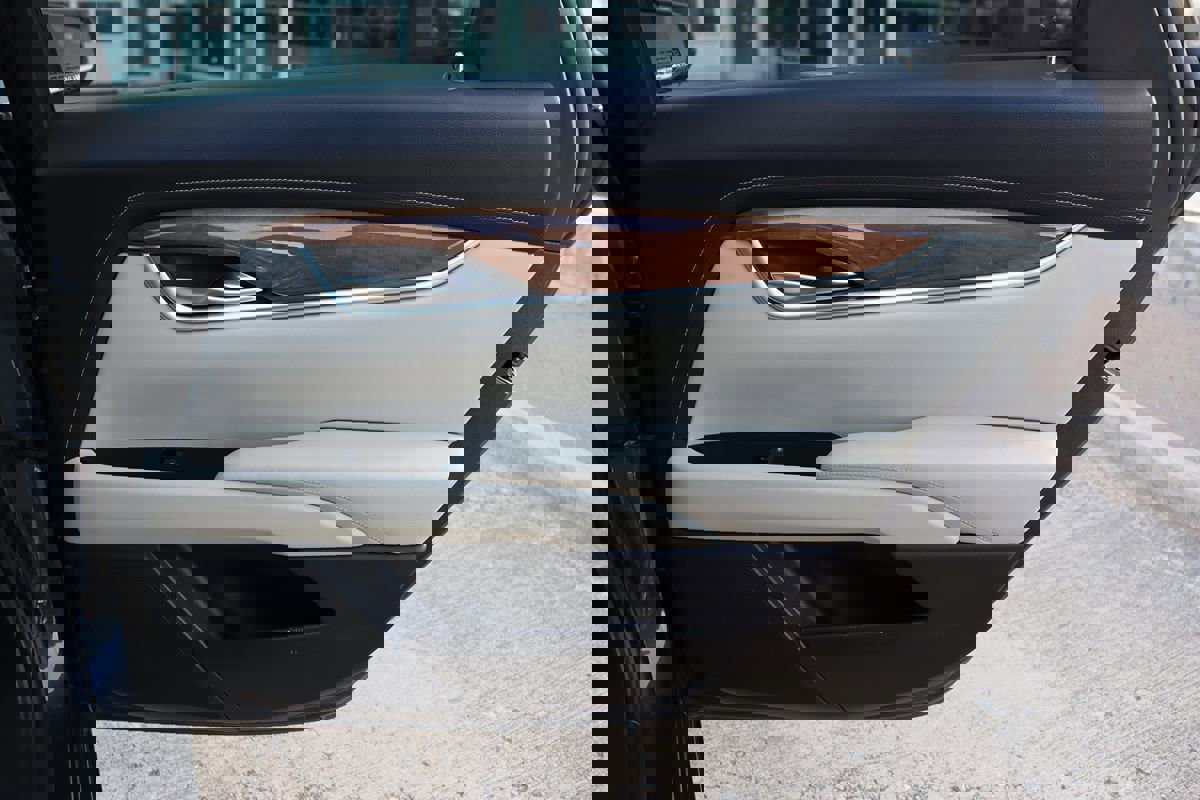 Used 2019 Cadillac XTS Luxury image 45