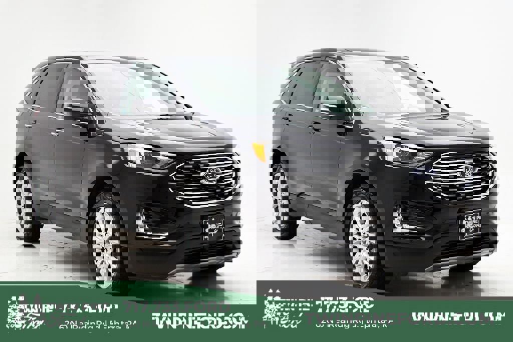 Used 2023 Ford Edge Titanium AWD/4WD image 1