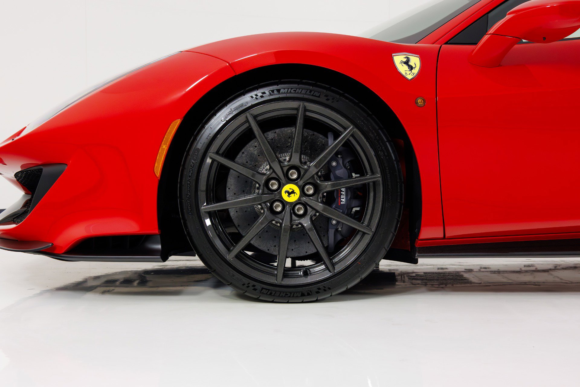 Used 2019 Ferrari 488 Pista image 9