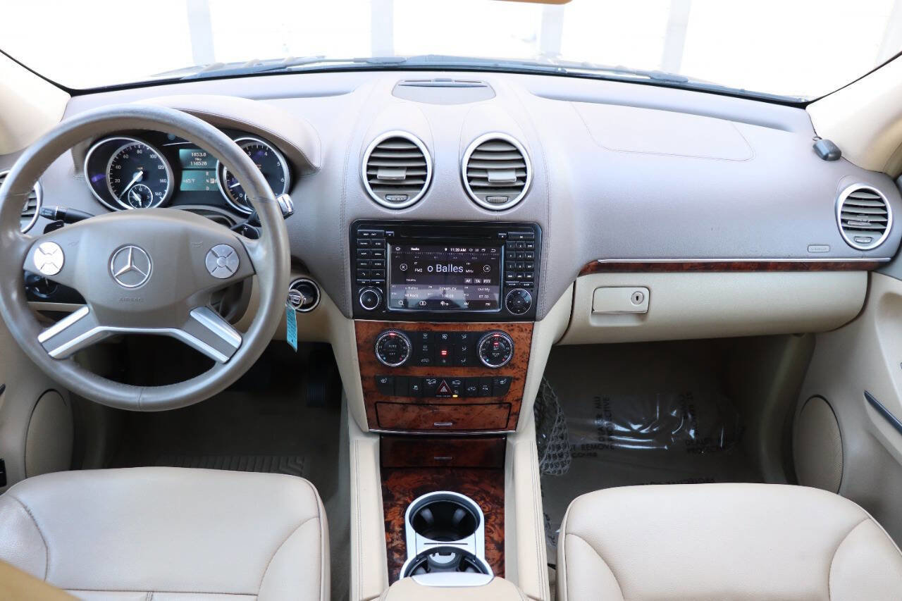 Used 2012 Mercedes-Benz GL 450 4MATIC image 20