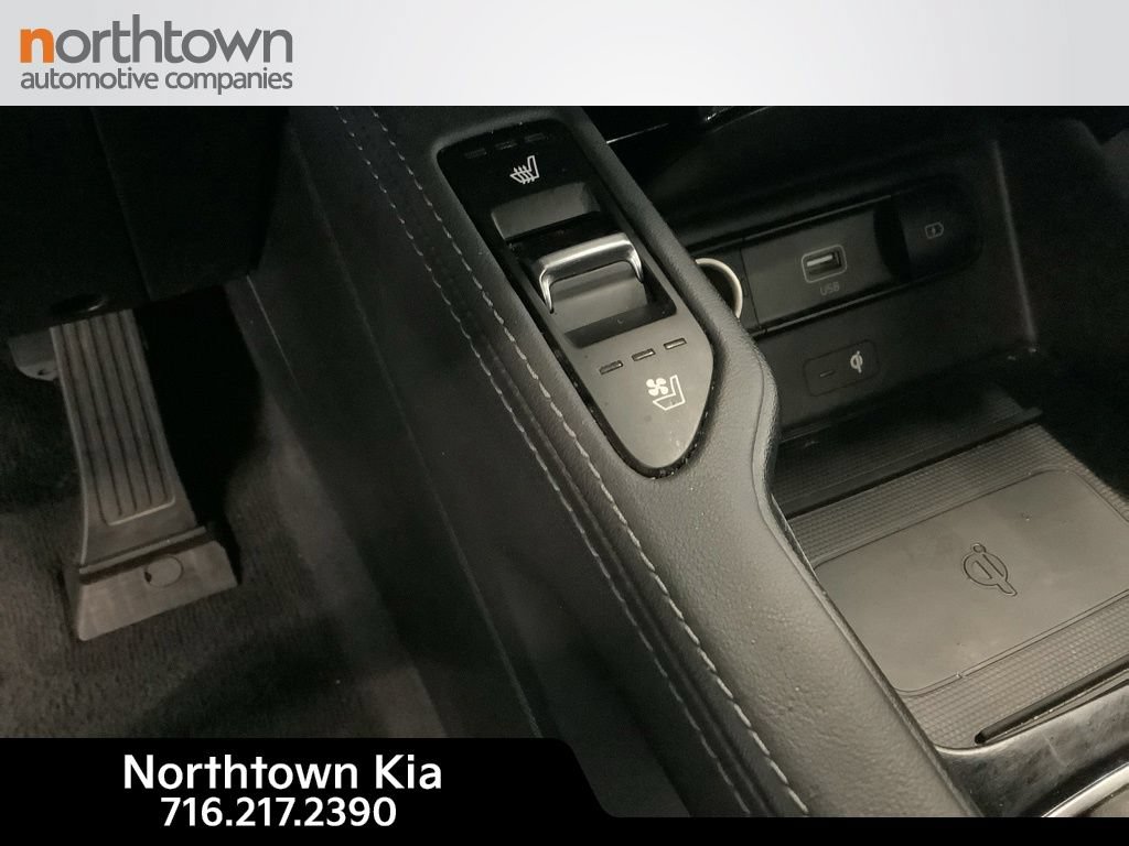 Used 2022 Kia Telluride EX w/ EX Premium Package AWD/4WD image 13