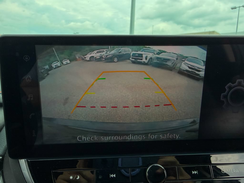 Certified 2025 Nissan Altima 2.5 SR w/ SR Premium Package FWD image 13