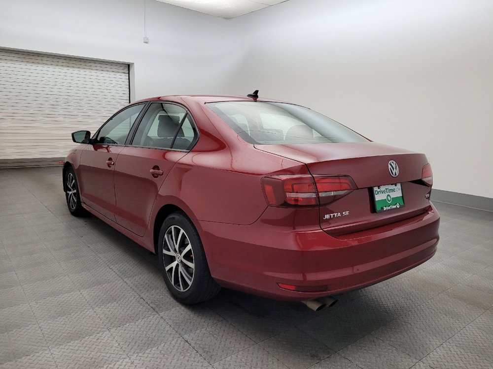 Used 2016 Volkswagen Jetta SE image 5