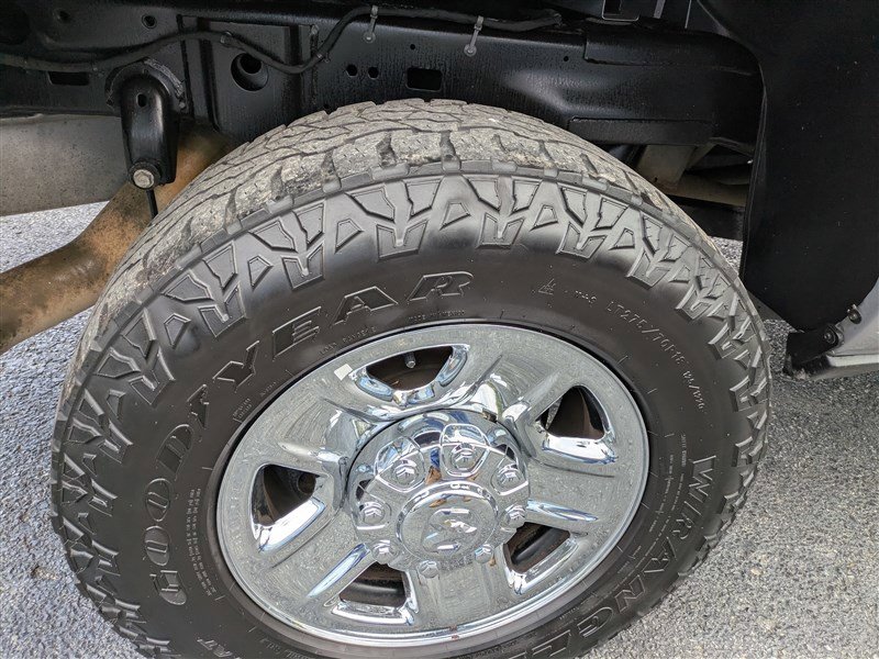 Used 2023 RAM 2500 Tradesman image 12