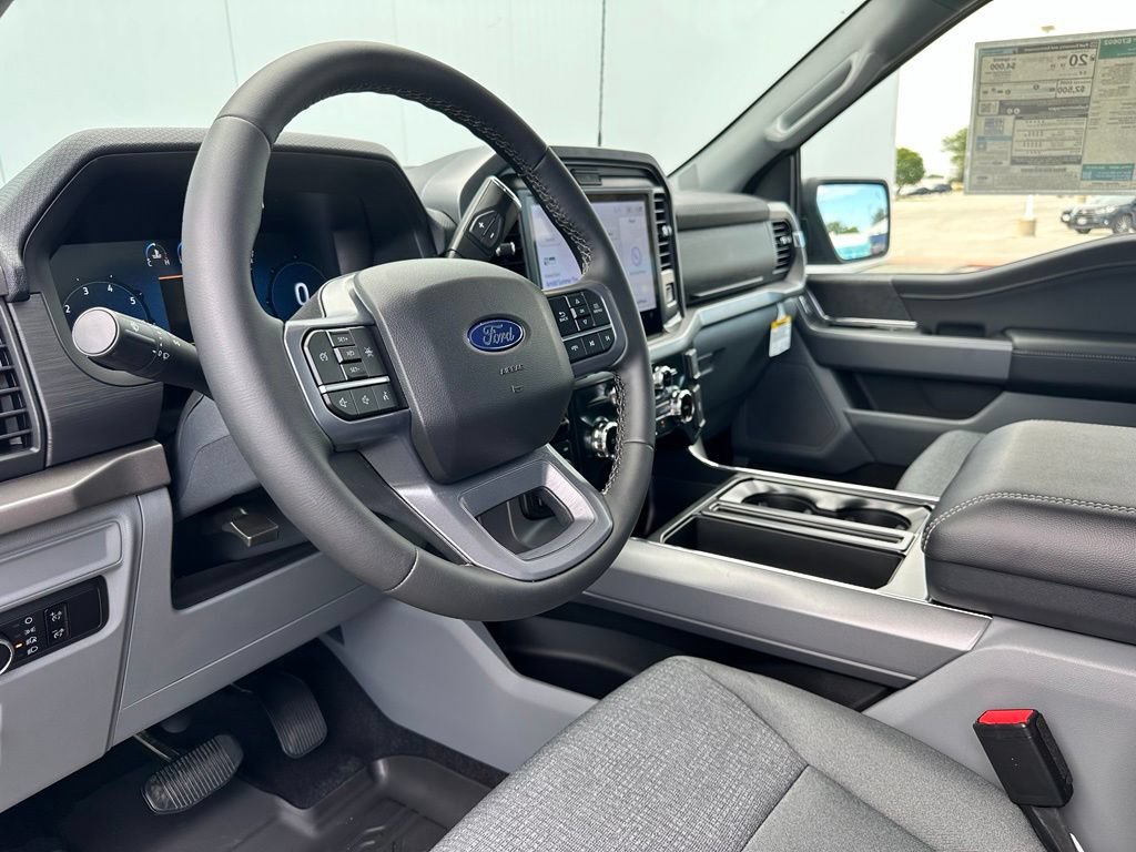 New 2026 Ford F150 XLT w/ XLT Chrome Appearance Package AWD/4WD image 12