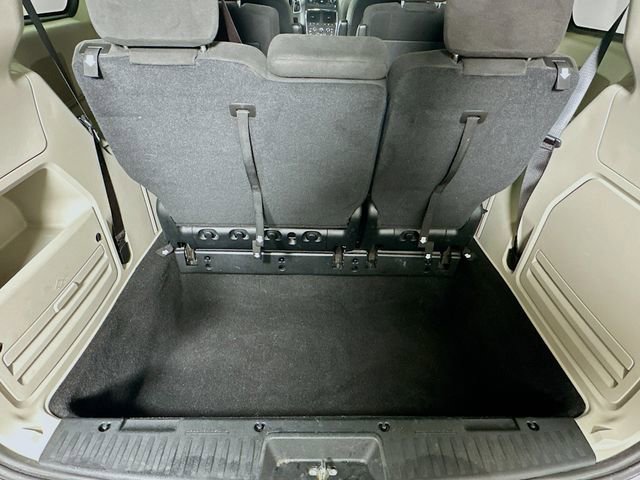 Used 2016 Dodge Grand Caravan SE w/ Quick Order Package 29E SE image 25