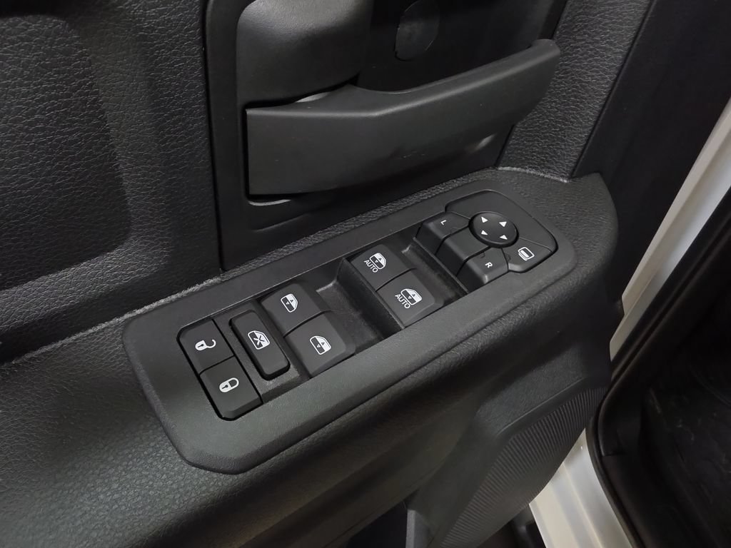 New 2026 RAM 3500 Tradesman AWD/4WD image 14