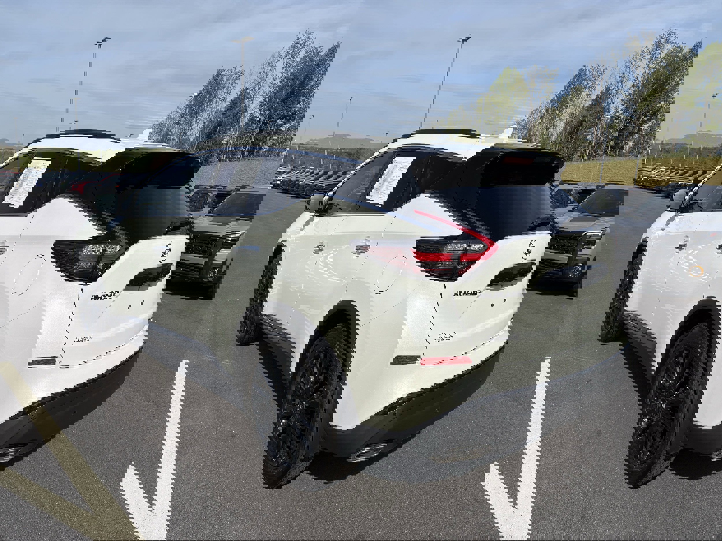 Used 2024 Nissan Murano SV w/ SV Midnight Edition Package FWD image 6