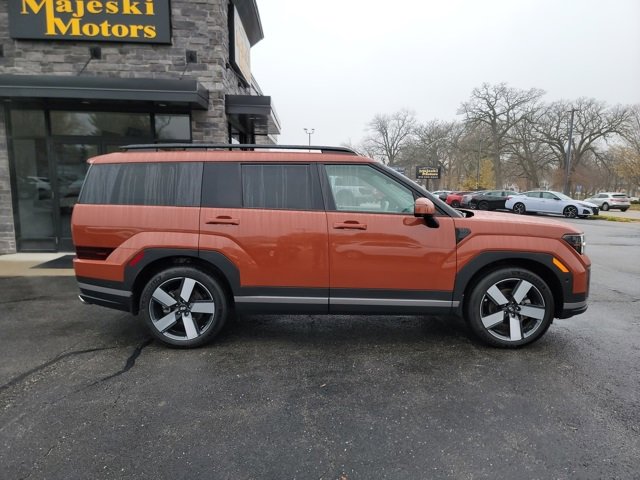 Used 2024 Hyundai Santa Fe Limited image 8