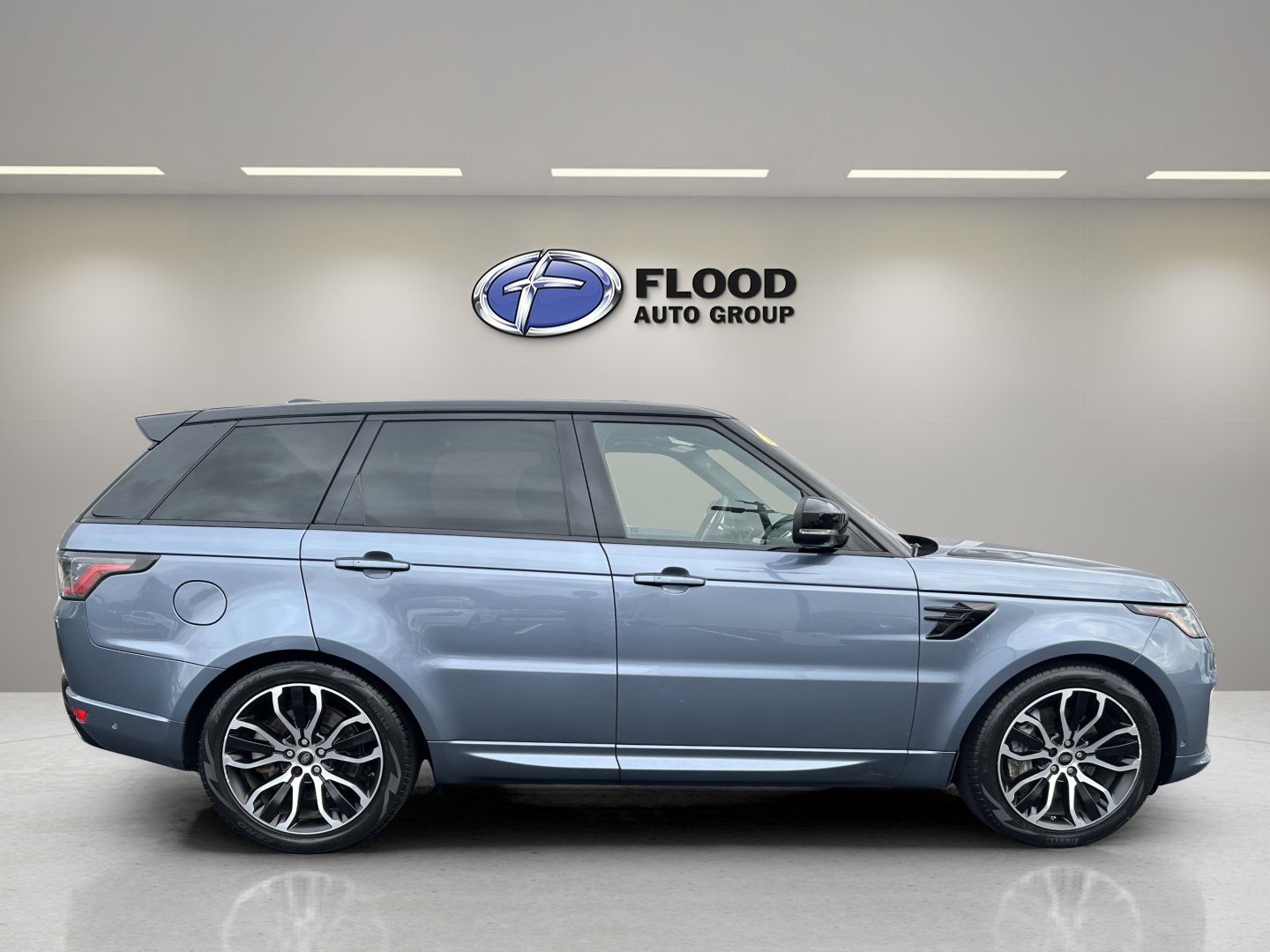 Used 2019 Land Rover Range Rover Sport HSE Dynamic image 5