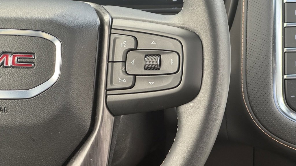 Used 2024 GMC Yukon AT4 w/ Max Trailering Package image 14