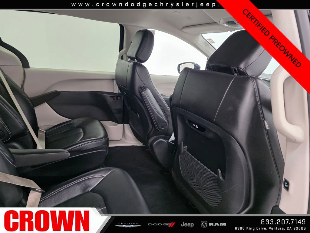 Certified 2024 Chrysler Pacifica Select image 14