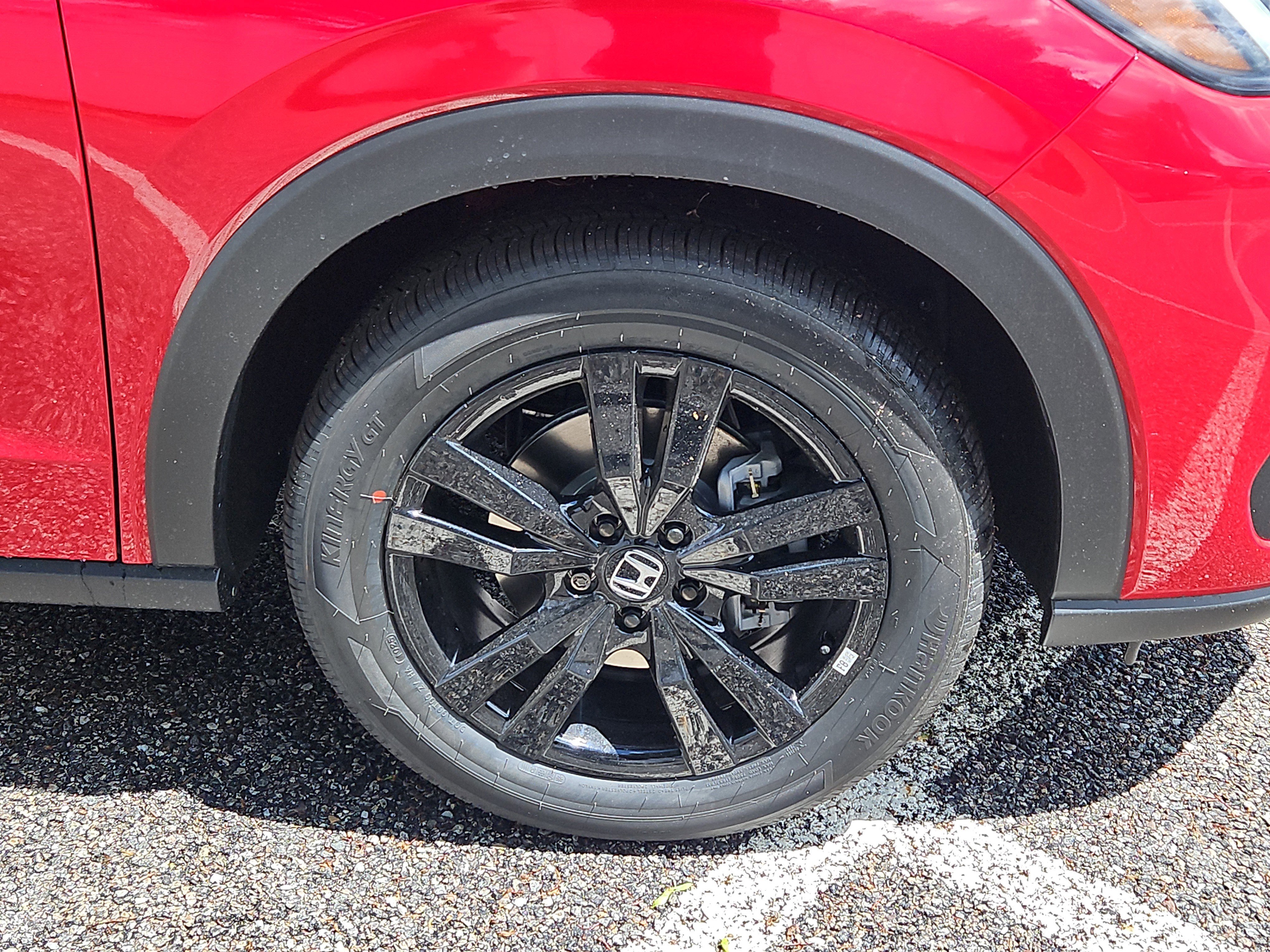 New 2027 Honda HR-V Sport image 4