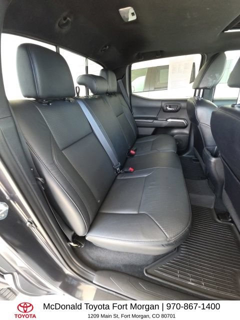Used 2021 Toyota Tacoma Limited AWD/4WD image 18