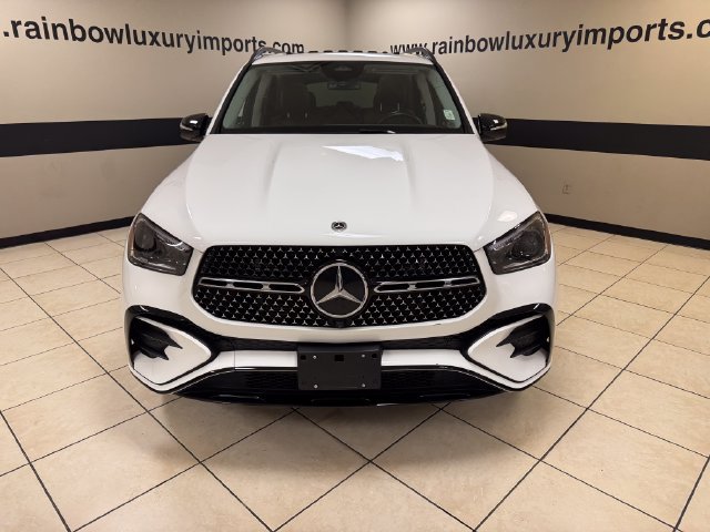 Used 2025 Mercedes-Benz GLE 350 4MATIC w/ AMG Line Exterior image 2