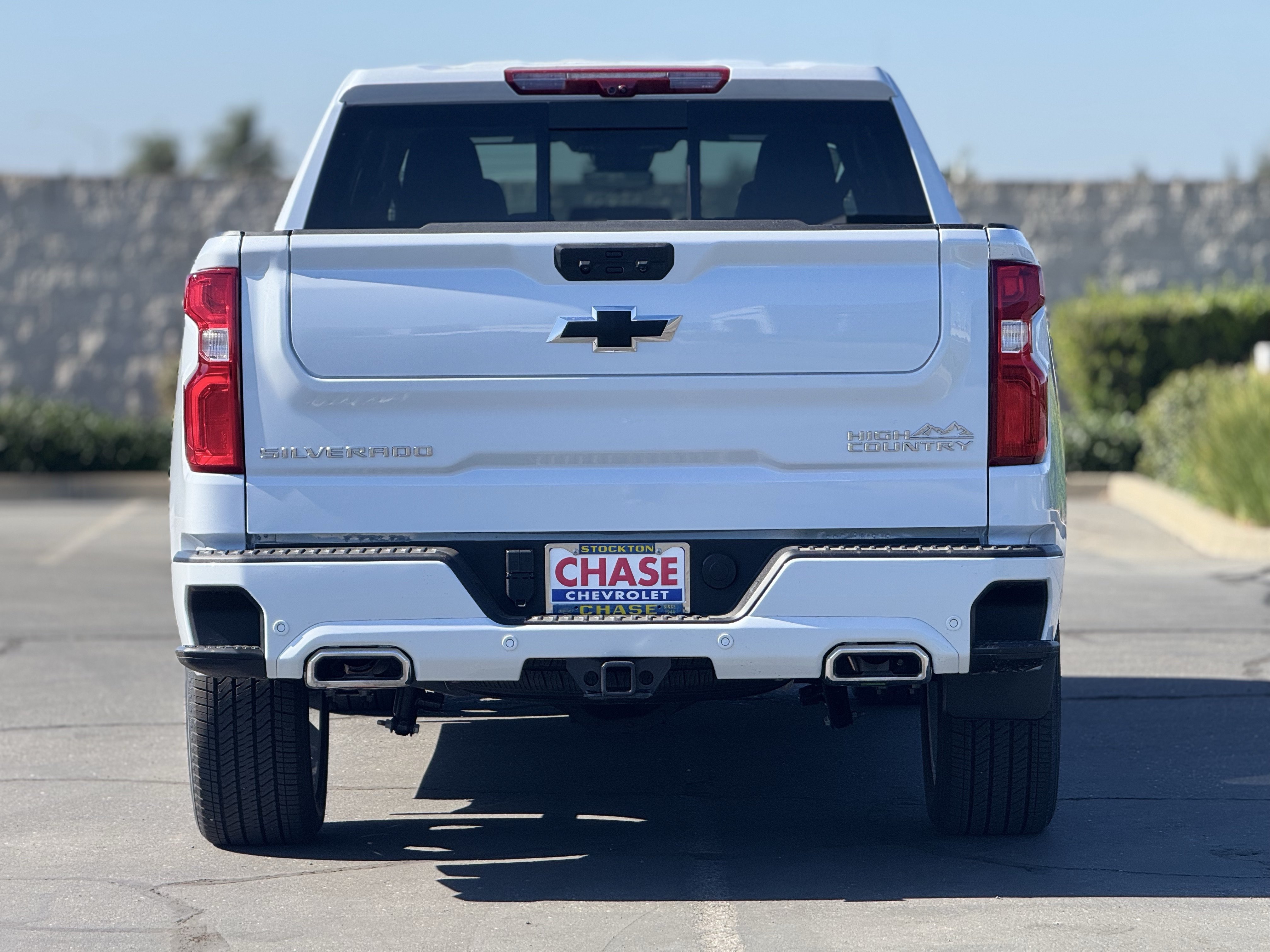 New 2026 Chevrolet Silverado 1500 High Country AWD/4WD image 6