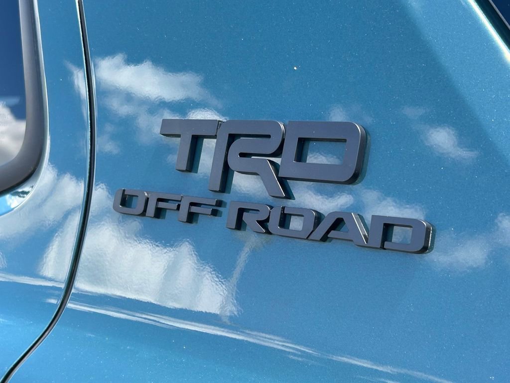Used 2025 Toyota 4Runner TRD Off-Road AWD/4WD image 15