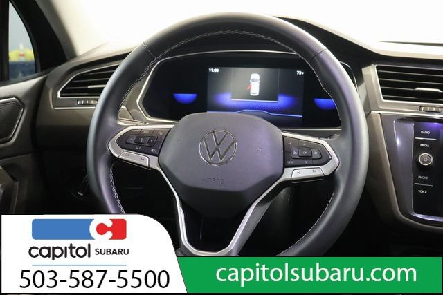 Used 2022 Volkswagen Tiguan SE AWD/4WD image 17