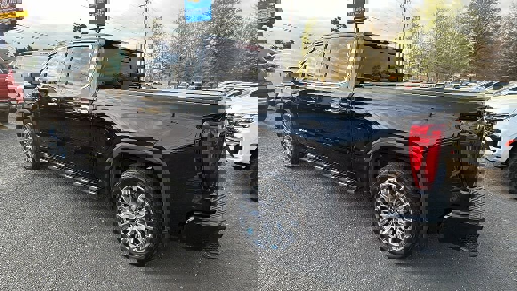 Certified 2024 GMC Sierra 1500 Denali image 7