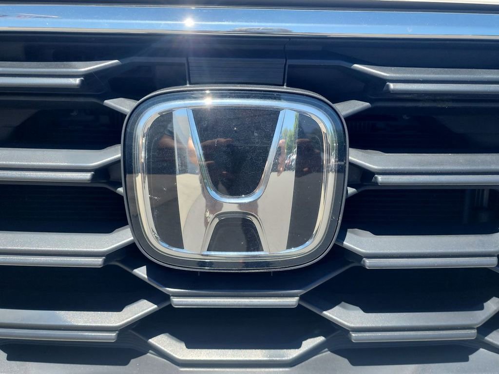 Used 2025 Honda Pilot EX-L image 29