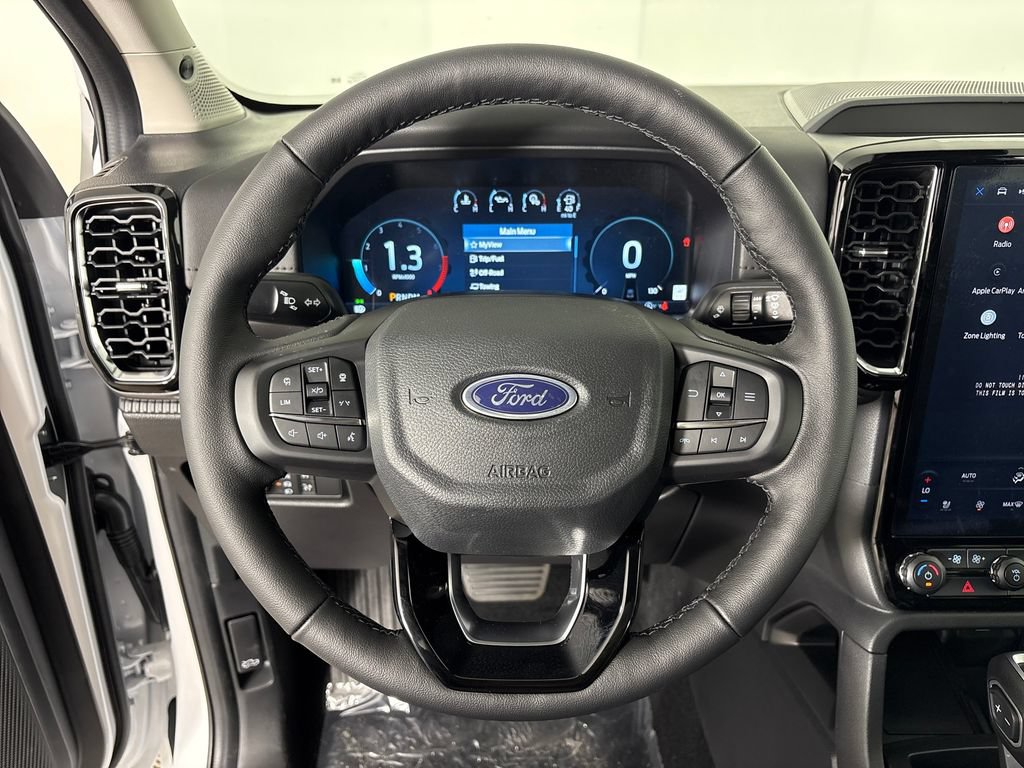 New 2026 Ford Ranger Lariat w/ Black Appearance Package RWD image 18