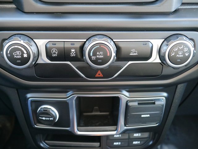 Used 2021 Jeep Wrangler Sport image 18