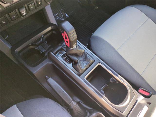 Used 2021 Toyota Tacoma TRD Sport w/ Technology Package AWD/4WD image 12