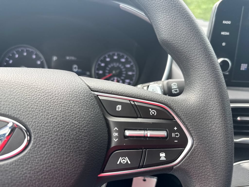 Used 2021 Hyundai Santa Fe SE AWD/4WD image 25