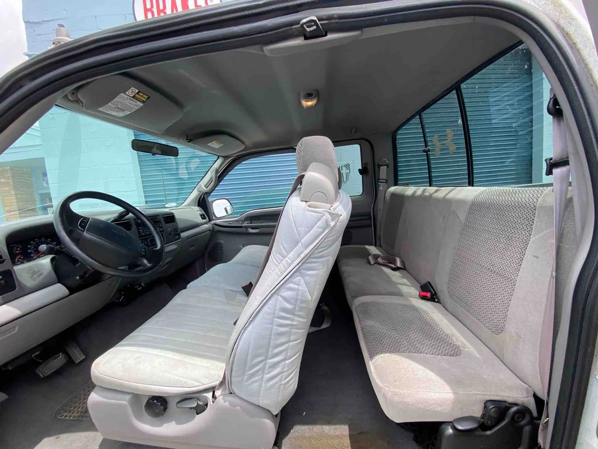 Used 2001 Ford F250 XL image 8