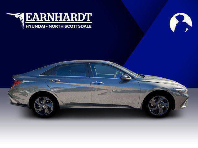 New 2026 Hyundai Elantra SEL Sport FWD image 9