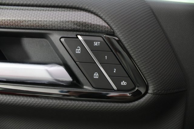 New 2026 Chevrolet Silverado 1500 ZR2 image 16