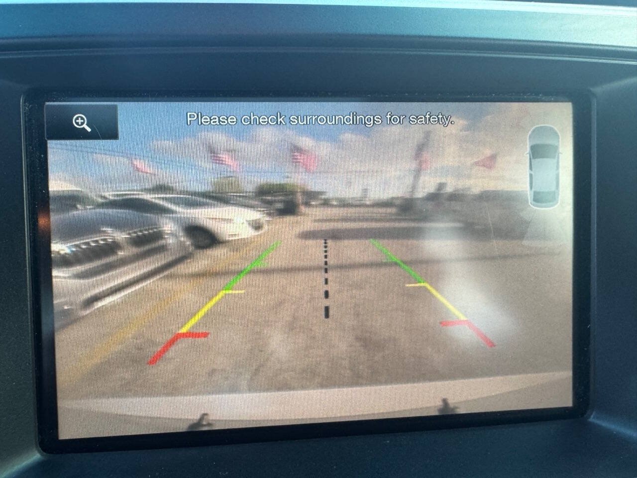 Used 2016 Ford Explorer XLT w/ Equipment Group 202A FWD image 11
