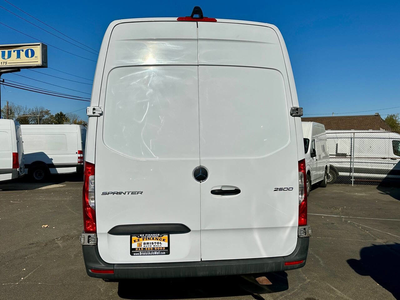 Used 2023 Mercedes-Benz Sprinter 2500 image 7