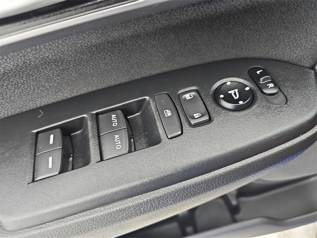 Used 2021 Honda CR-V EX image 33