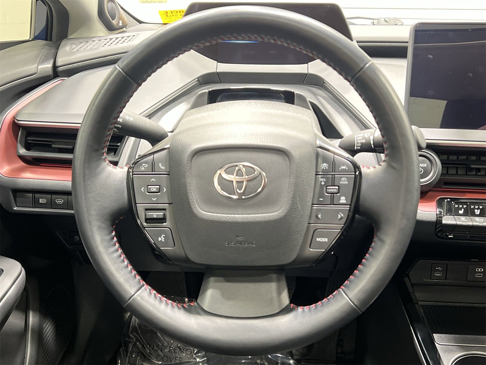 Used 2023 Toyota Prius Prime Premium image 14