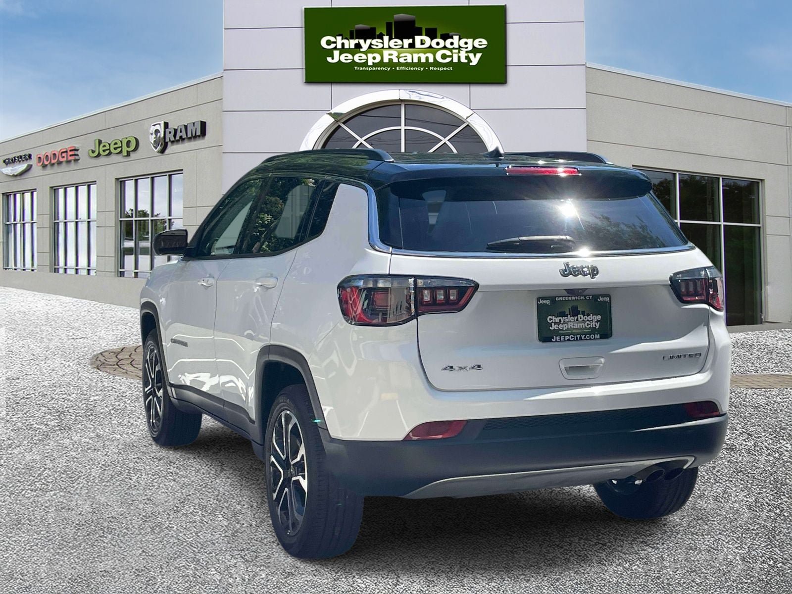Used 2022 Jeep Compass Limited AWD/4WD image 8