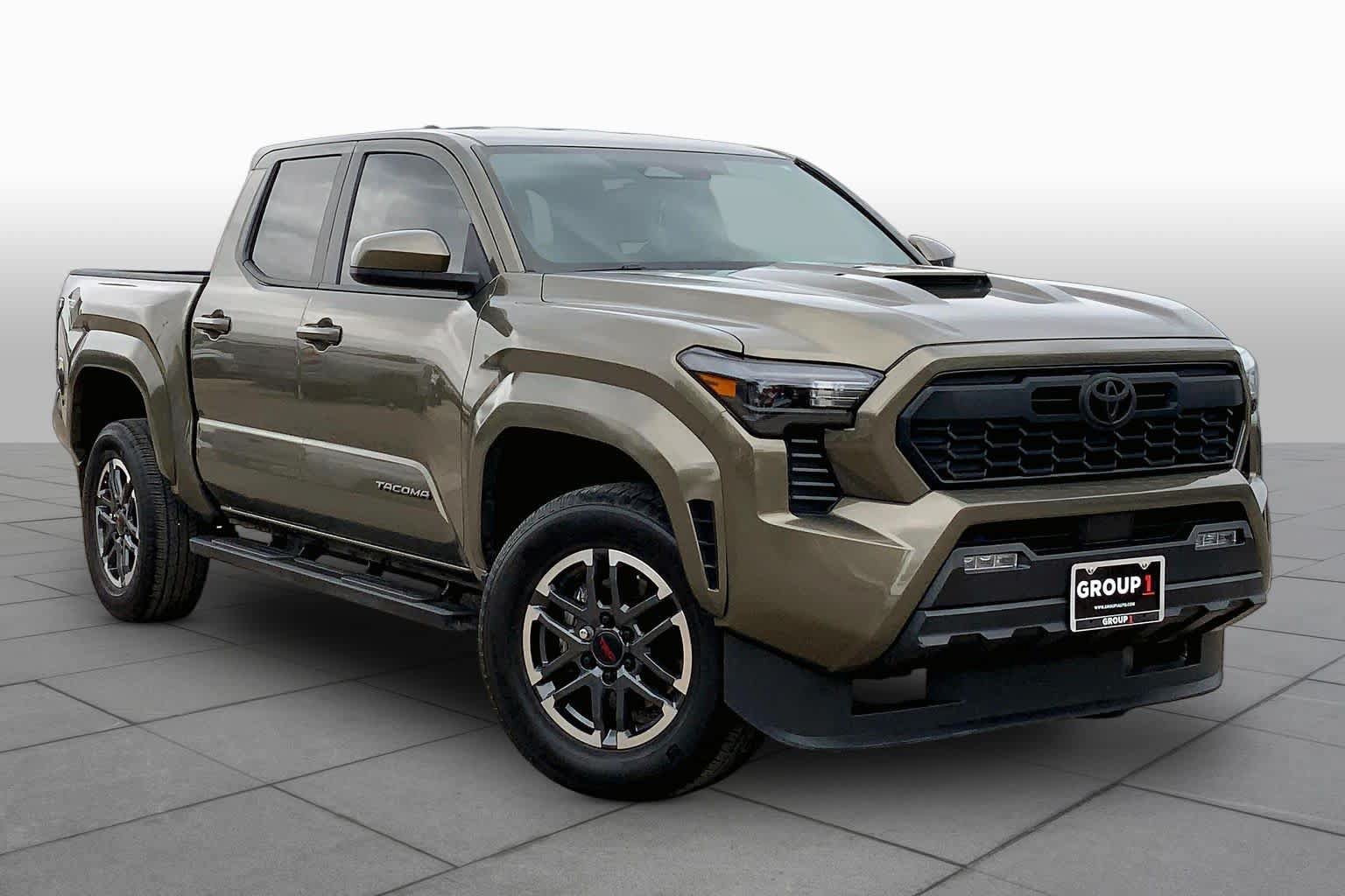 Used 2024 Toyota Tacoma TRD Sport RWD image 3