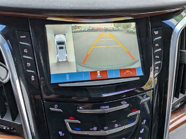 Used 2017 Cadillac Escalade ESV Premium Luxury AWD/4WD image 12