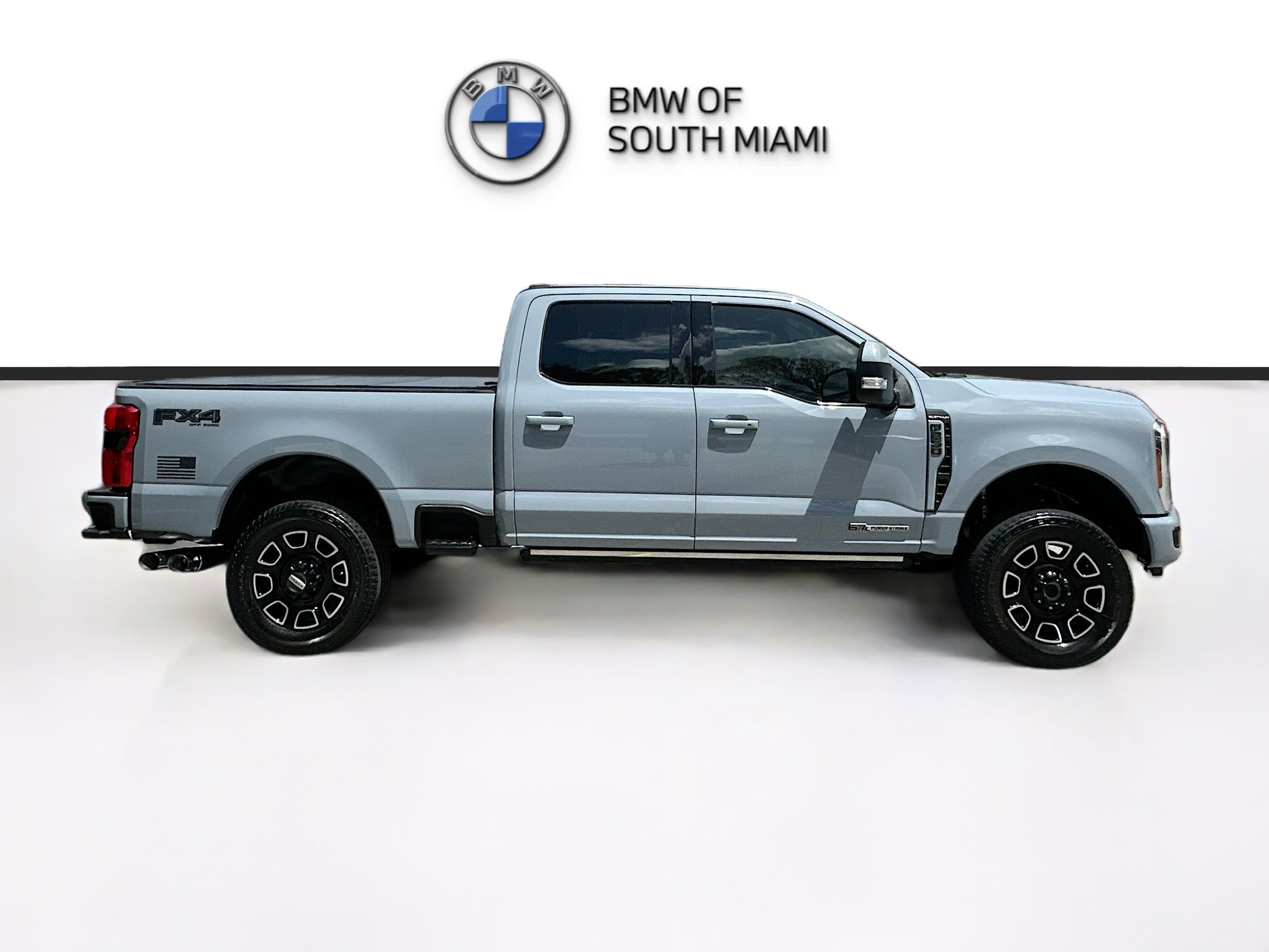 Used 2024 Ford F250 Platinum w/ FX4 Off-Road Package AWD/4WD image 8