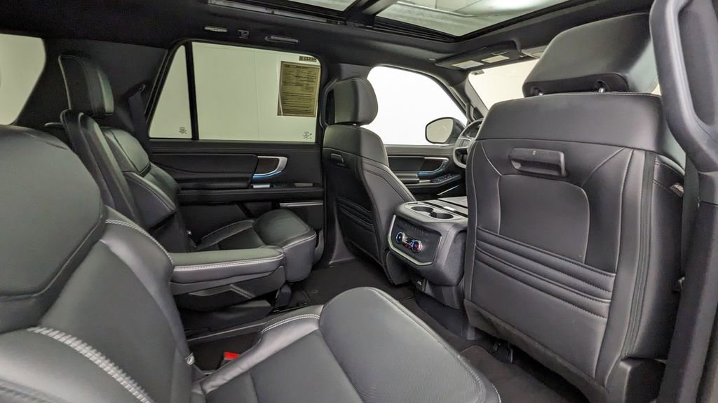 Certified 2025 Ford Expedition Max Platinum w/ Stealth Appearance Package AWD/4WD image 42