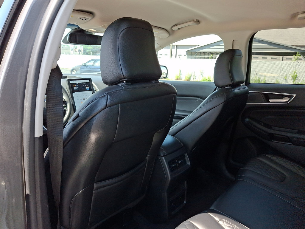 Used 2024 Ford Edge Titanium AWD/4WD image 21