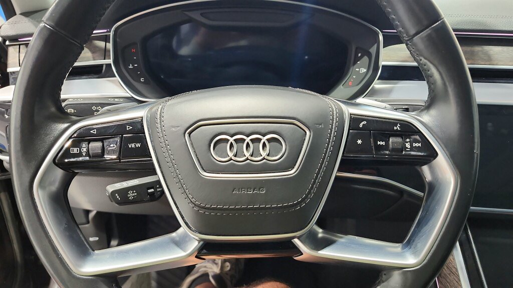 Used 2021 Audi A8 L 4.0T w/ Executive Plus Package AWD/4WD image 34
