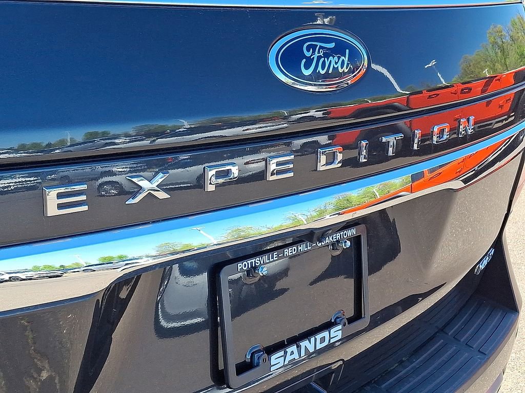Used 2024 Ford Expedition Max Limited AWD/4WD image 36