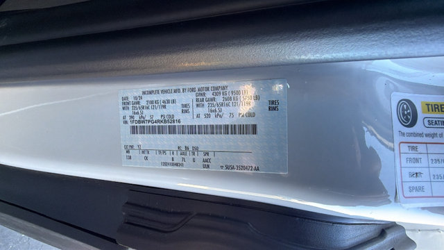 Used 2024 Ford Transit 350 AWD w/ Interior Upgrade Package image 28