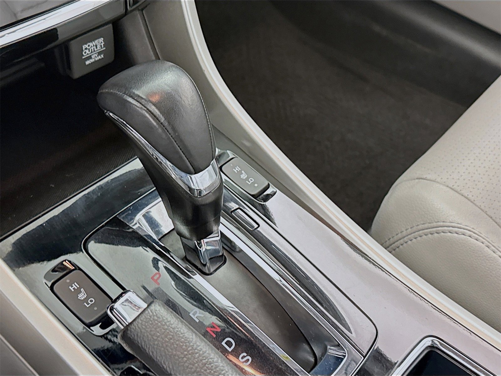 Used 2017 Honda Accord EX-L image 13