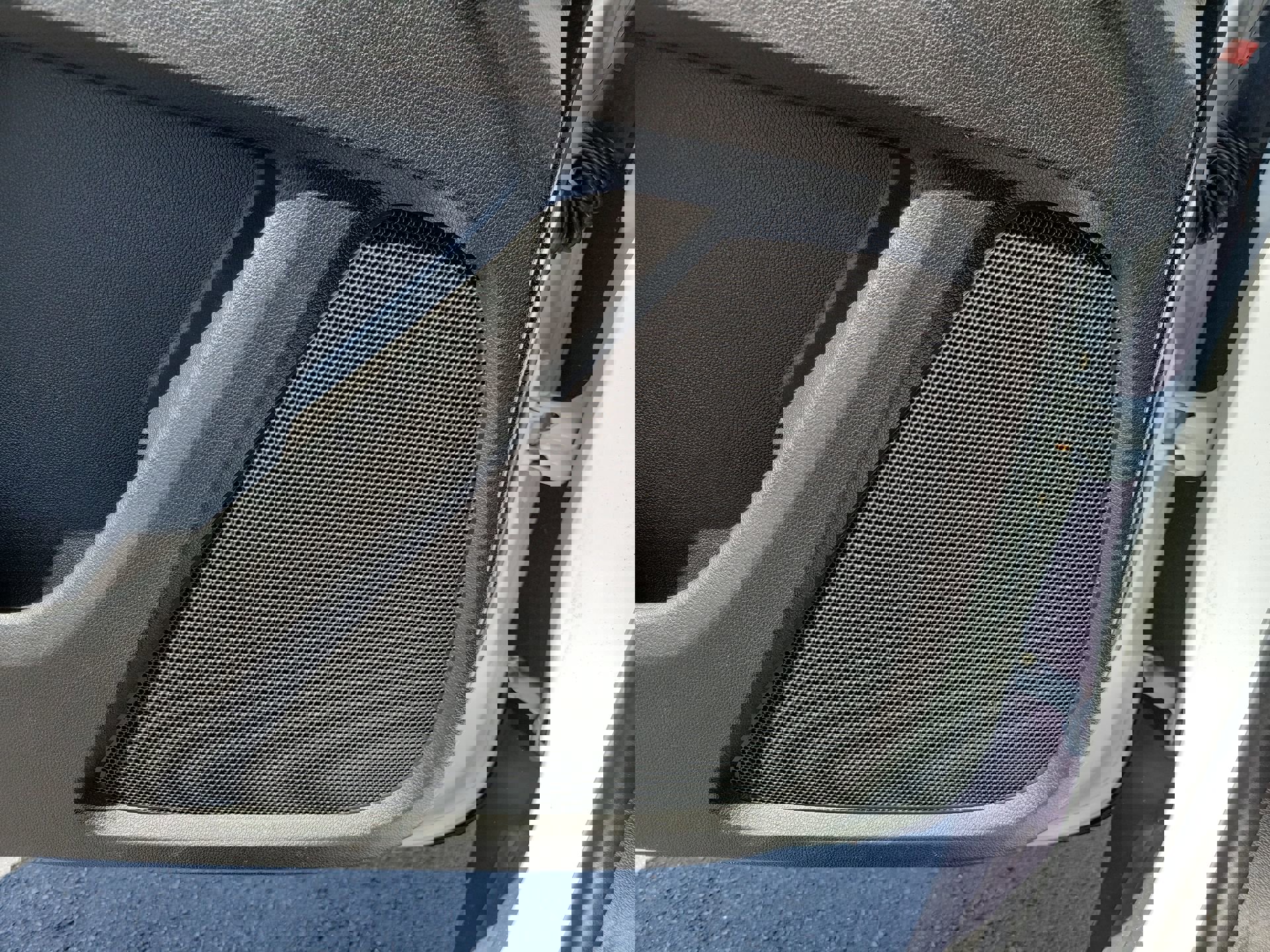 Used 2018 Chevrolet Traverse LS w/ LPO, Cargo Package AWD/4WD image 19