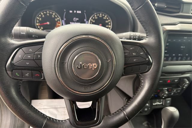 Used 2019 Jeep Renegade Altitude w/ Quick Order Package 2XM AWD/4WD image 15