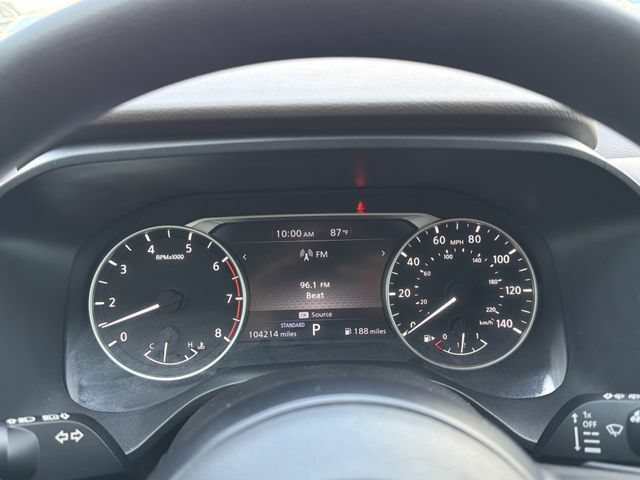 Used 2022 Nissan Rogue S FWD image 21