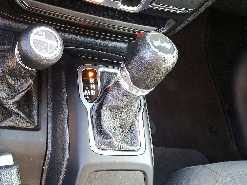 Used 2021 Jeep Wrangler Unlimited Sport AWD/4WD image 22