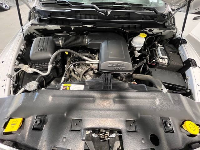 Used 2024 RAM 1500 Classic SLT image 27